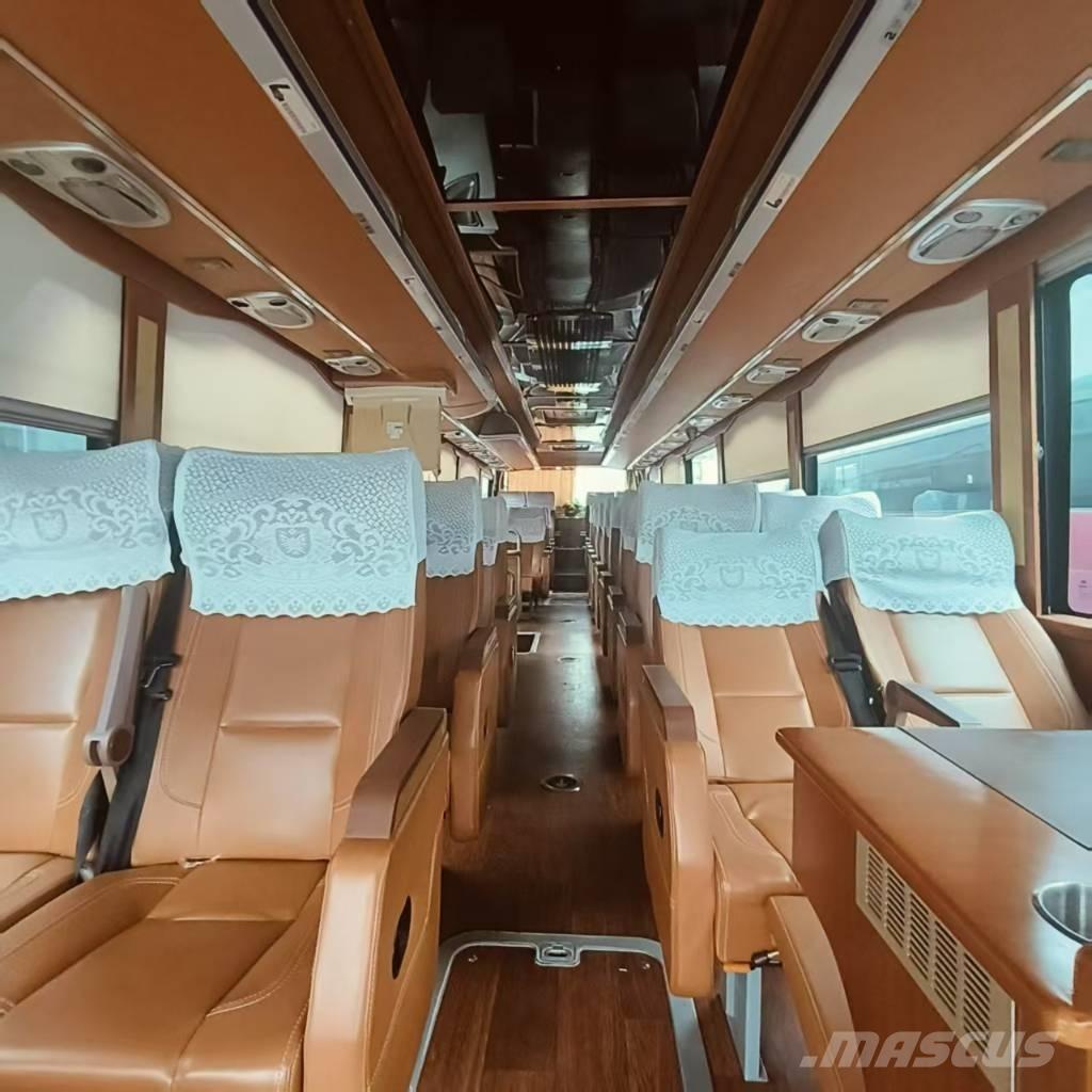 Yutong ZK6122HQ5Y Buses and Coaches