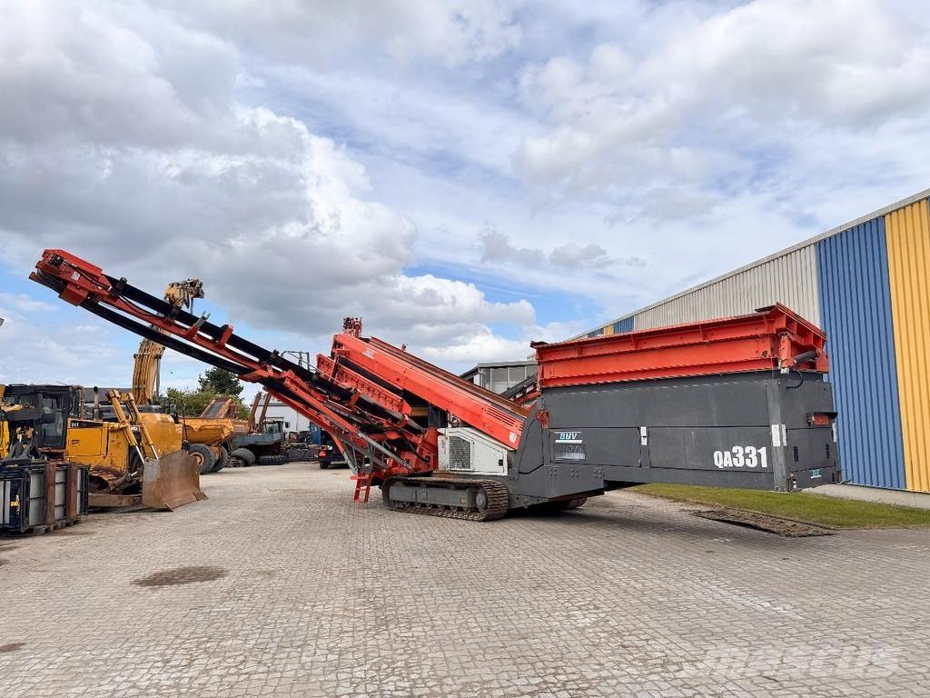Sandvik QA331 Mobile screeners