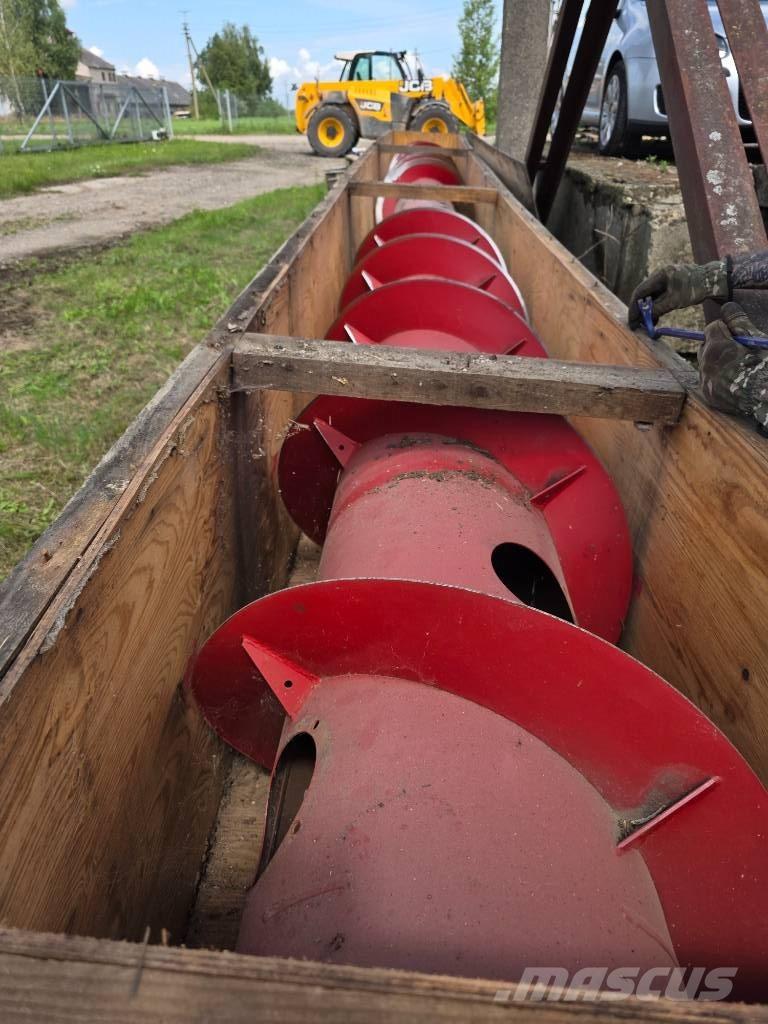 Case IH 3050 Combine harvester heads