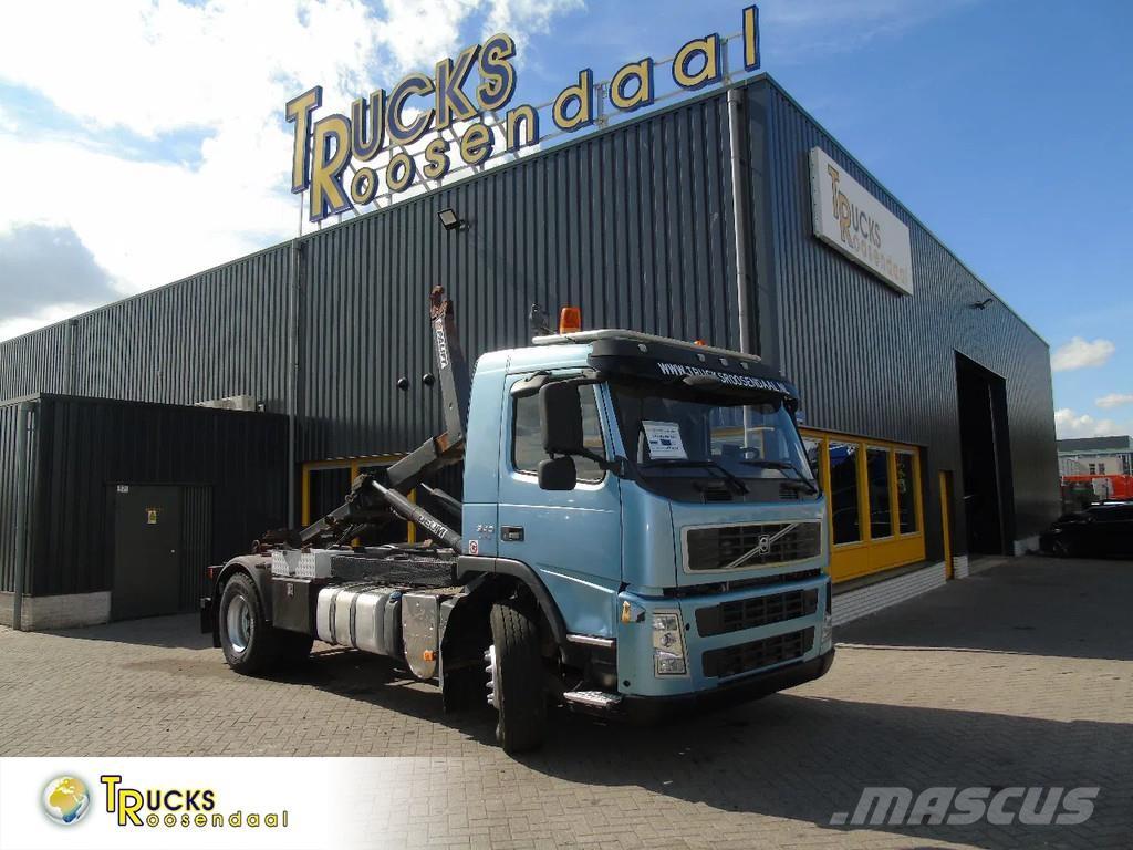Volvo FM 340 + 19T Hook lift trucks