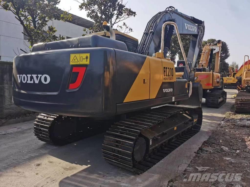 Volvo EC 210 Crawler excavators