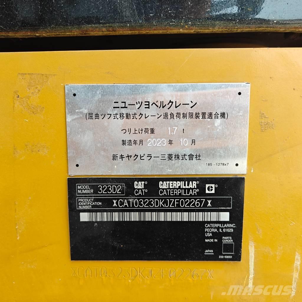 CAT 323 D L Crawler excavators