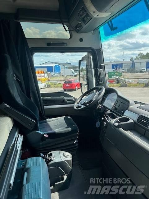 MAN TGX 18.440  XXL Truck Tractor Units