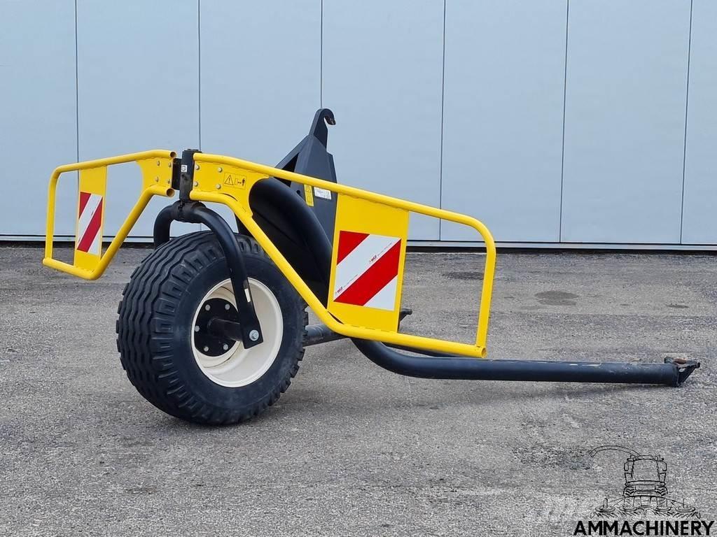 New Holland 600SFI Combine harvester heads