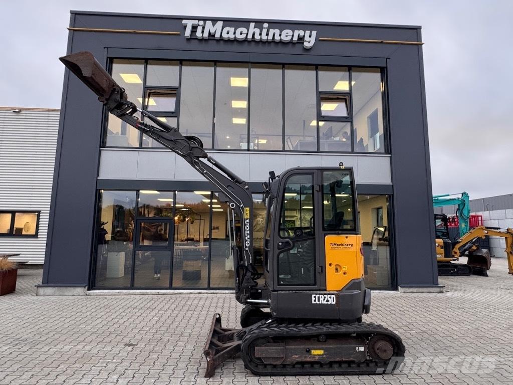 Volvo ECR 25 D Mini excavators < 7t