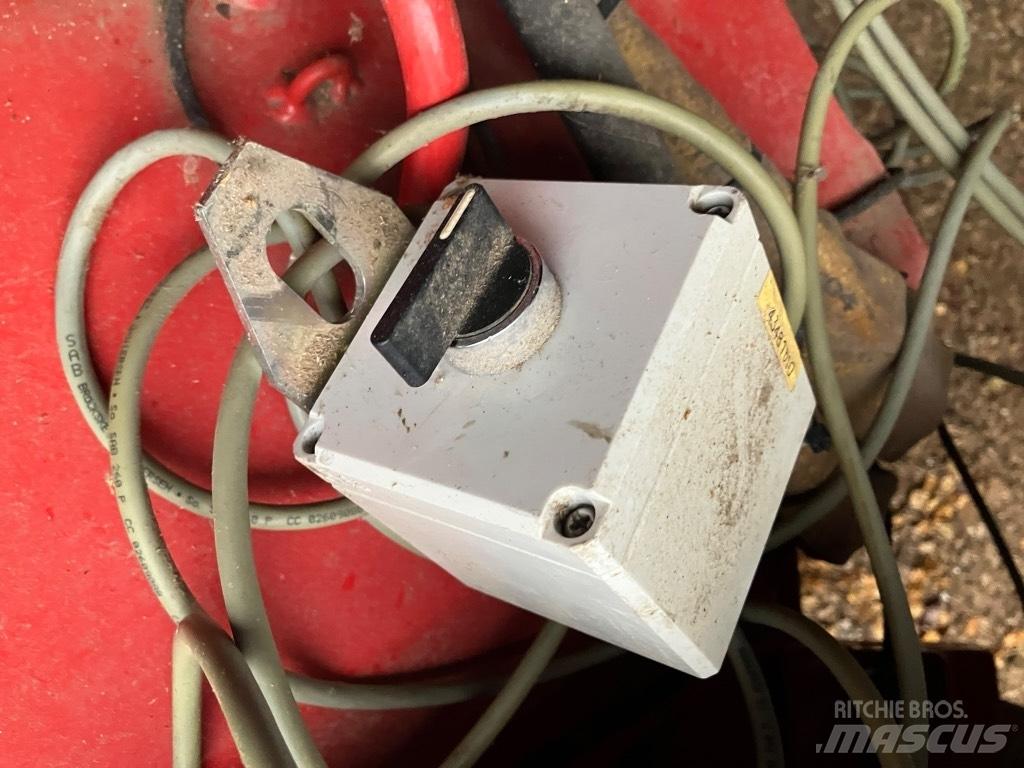 Farmi CH 260 Wood splitters, cutters, and chippers
