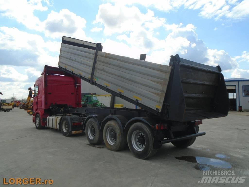  Schwarzmuller R420 Van Body Trailers
