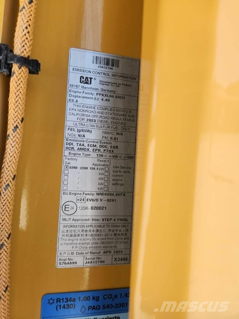 CAT M 318 Wheeled excavators