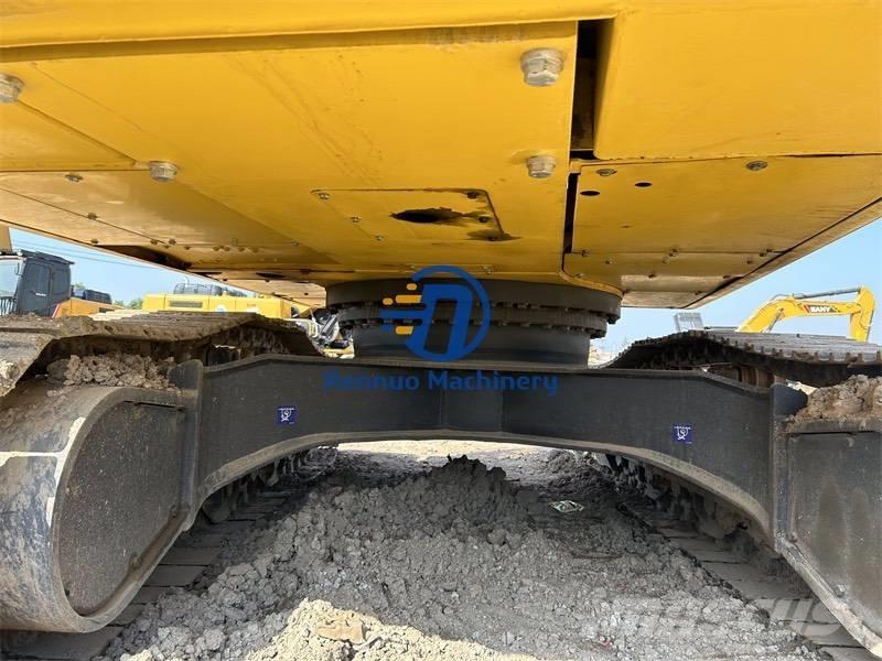 Komatsu PC 300 Crawler excavators