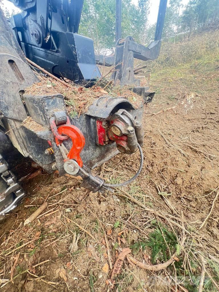 Komatsu 855 Forwarders