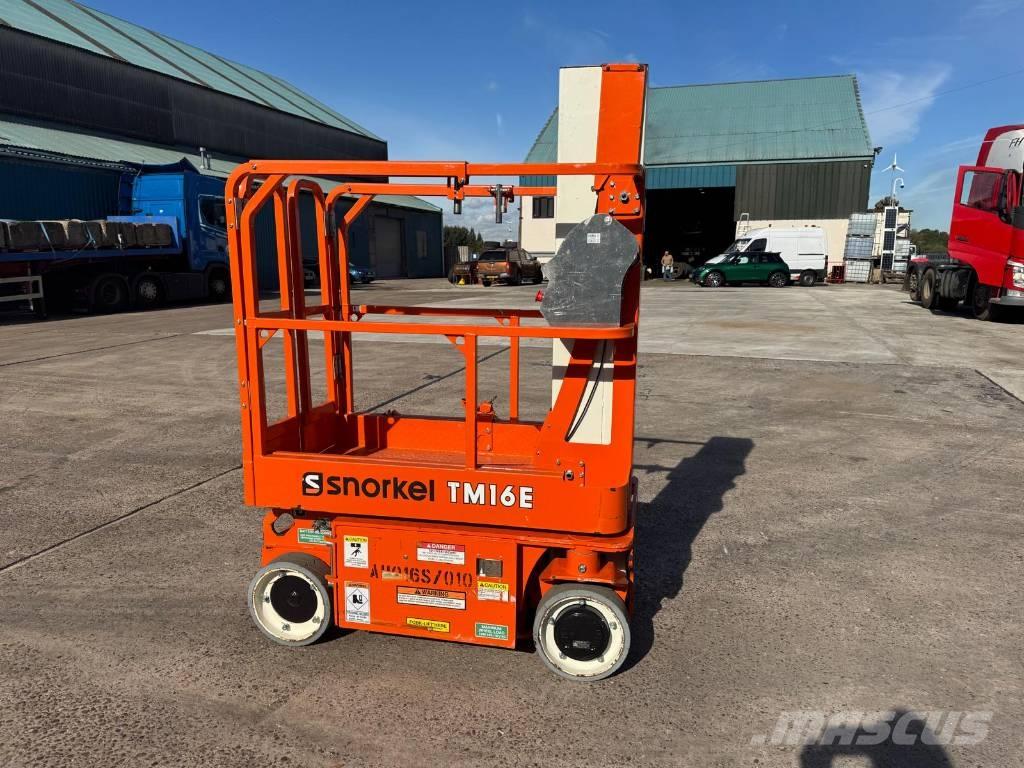 Snorkel TM 16E Vertical mast lifts