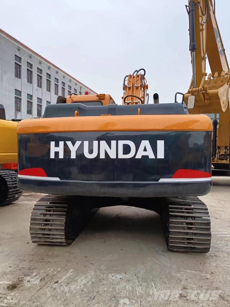 Hyundai 220LC-9S Crawler excavators