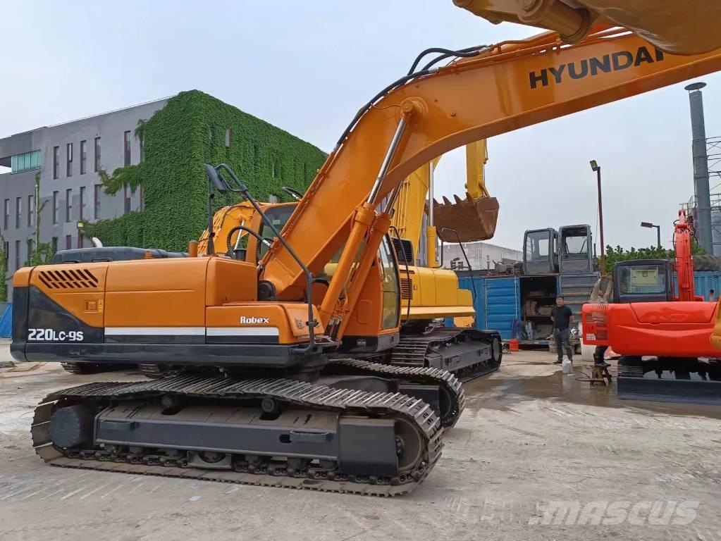 Hyundai 220LC-9S Crawler excavators