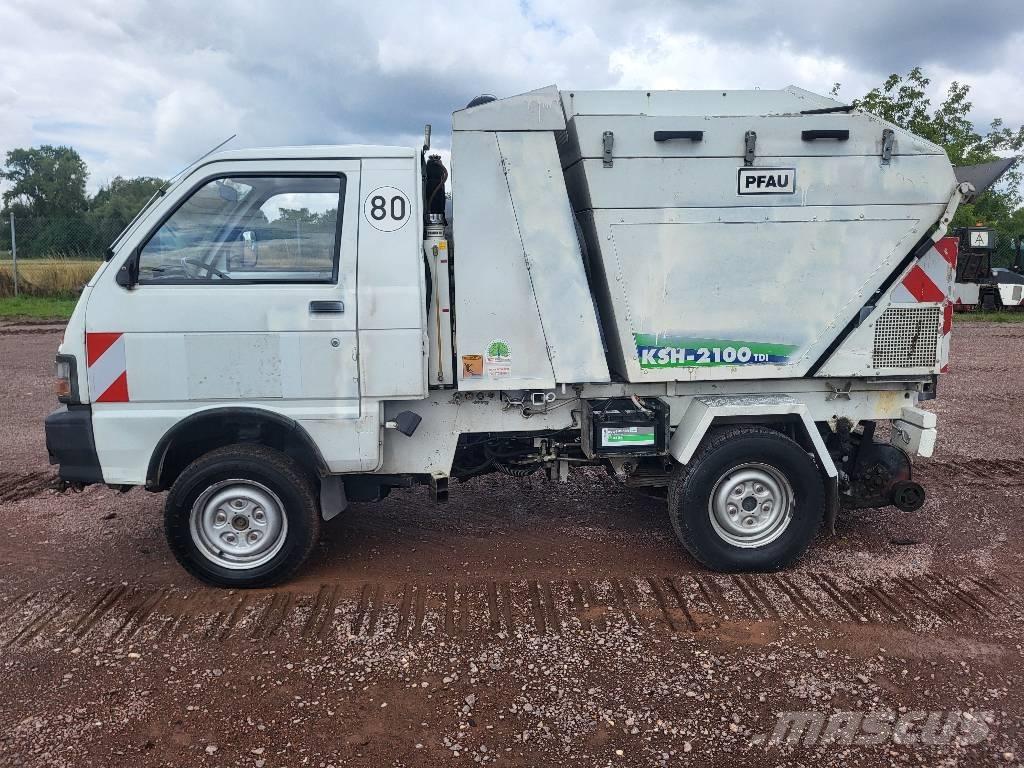 Pfau Springe Sweeper trucks