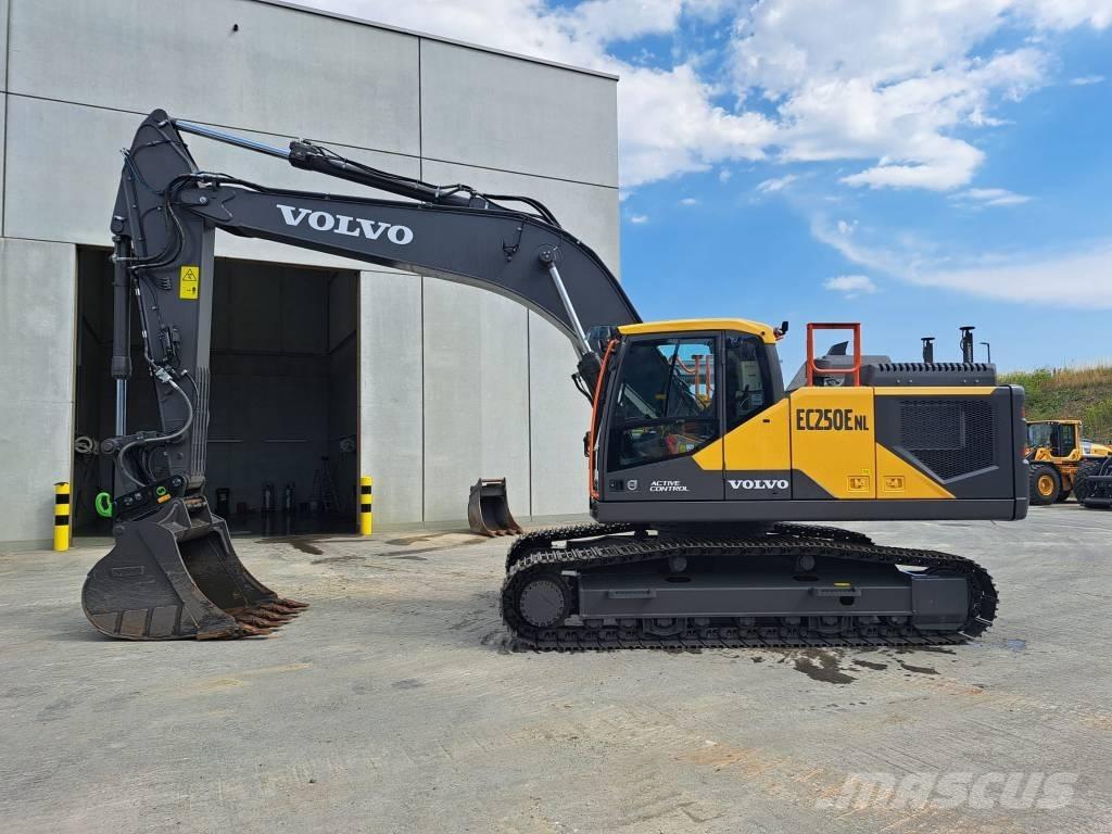 Volvo EC250ENL Crawler excavators