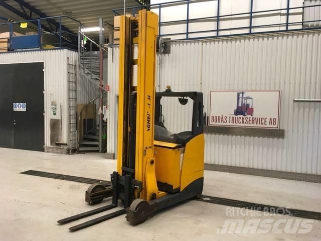 Jungheinrich ETV 325 Reach truck