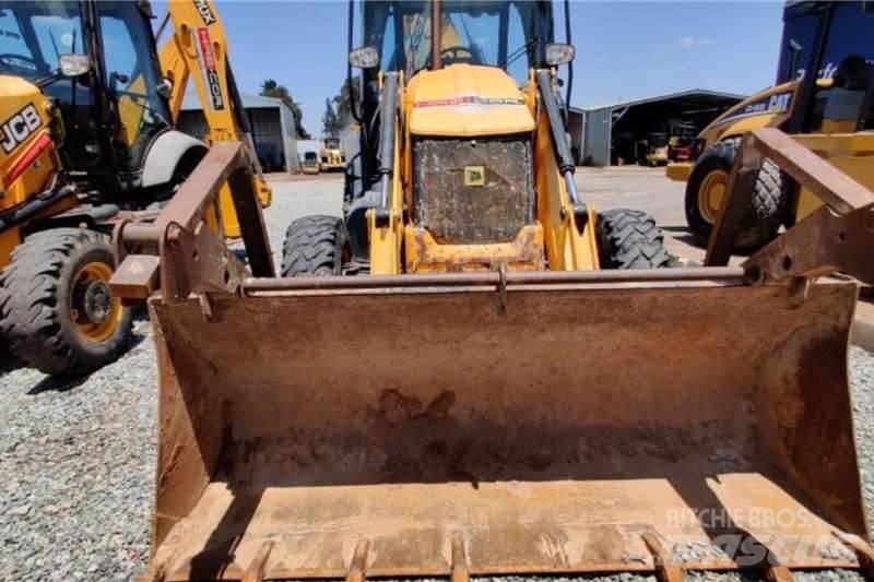 JCB 3CX 4X4 TLB's