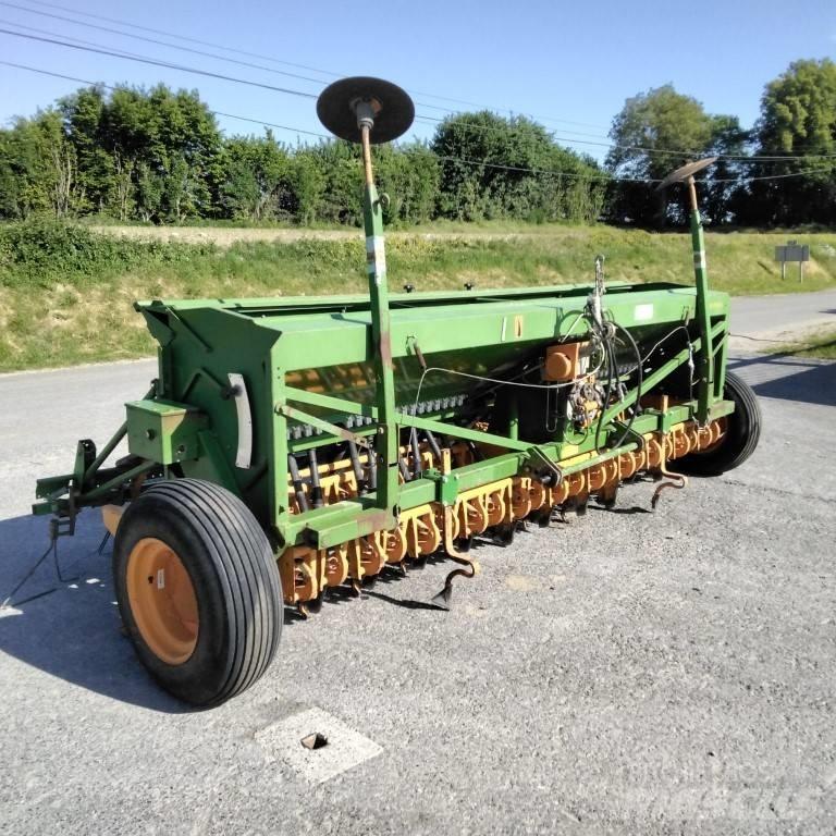 Amazone D7 40E Drills