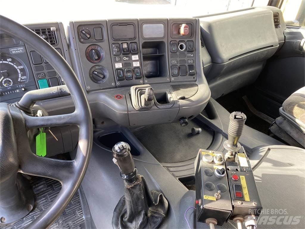 Scania R 124 6X2 Demountable trucks