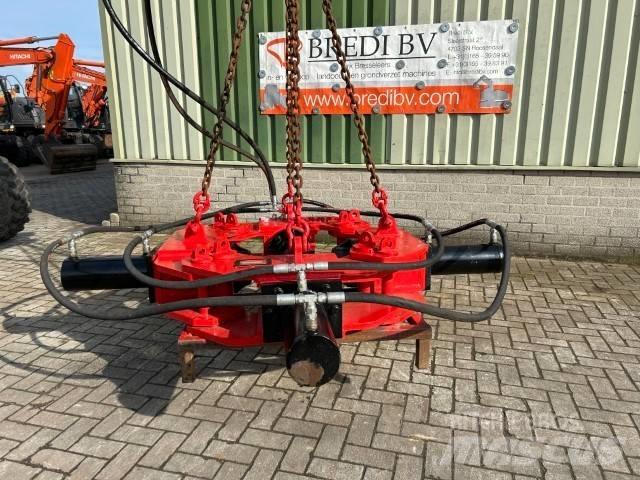  Pile Brekers Hammers / Breakers