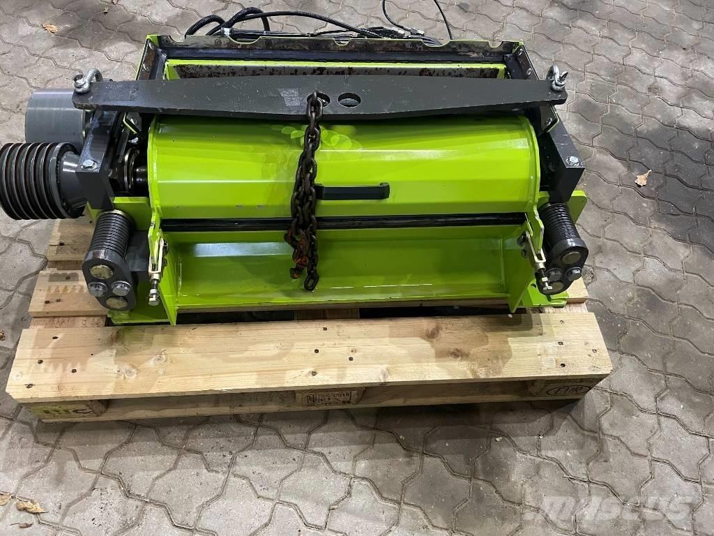 CLAAS CORN CRACKER Combine harvester heads