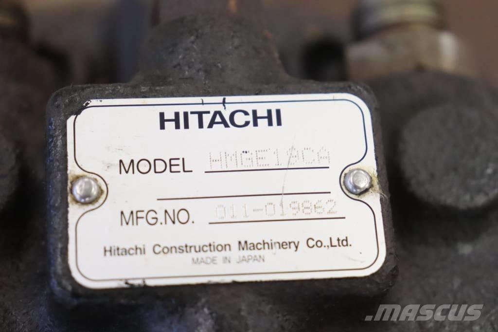 Hitachi 130 Tyres, wheels and rims