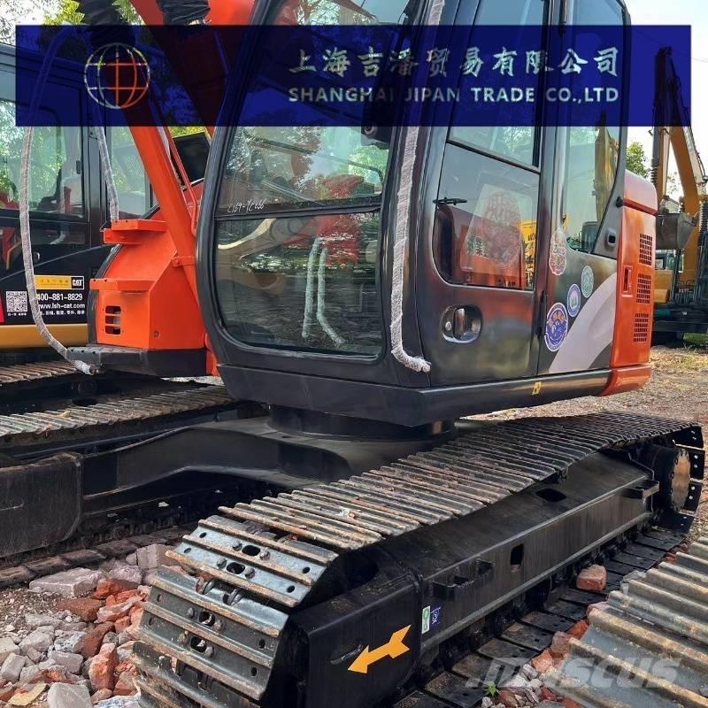Hitachi ZX 135 Crawler excavators