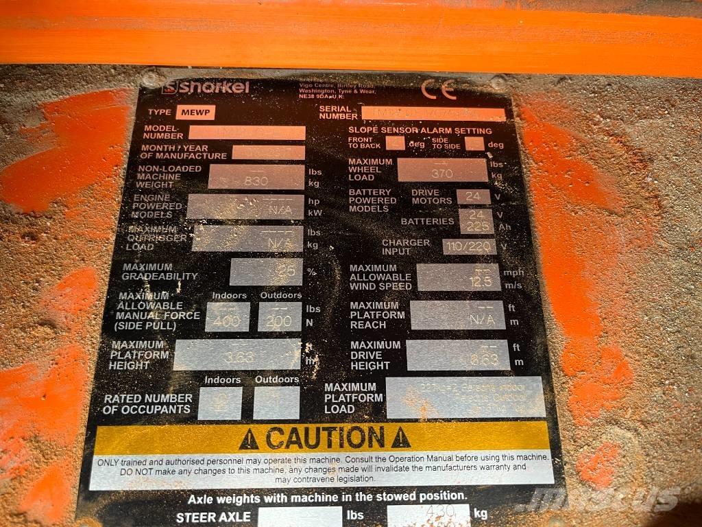 Snorkel TM 12 Vertical mast lifts