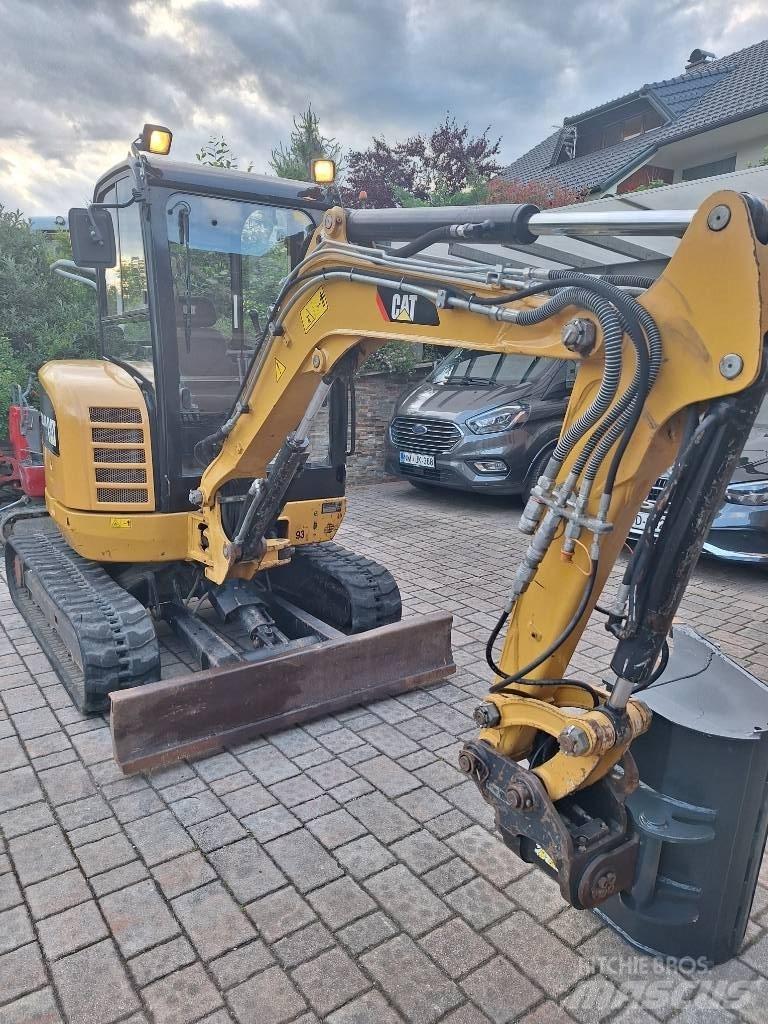 CAT 302.7 D CR Mini excavators < 7t