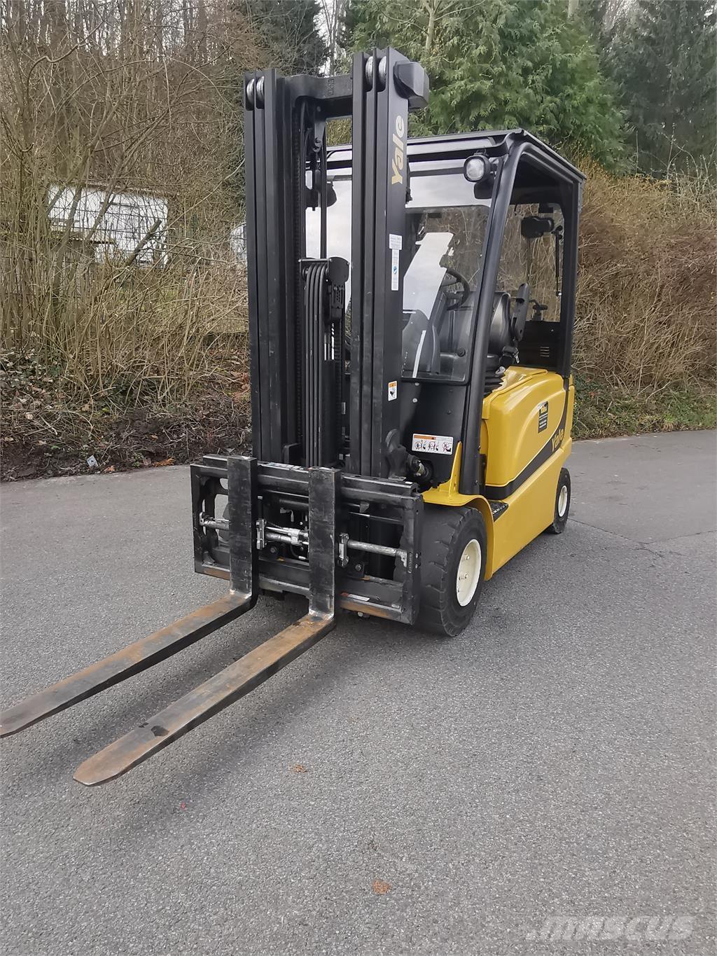 Yale ERP30VL Electric forklift trucks