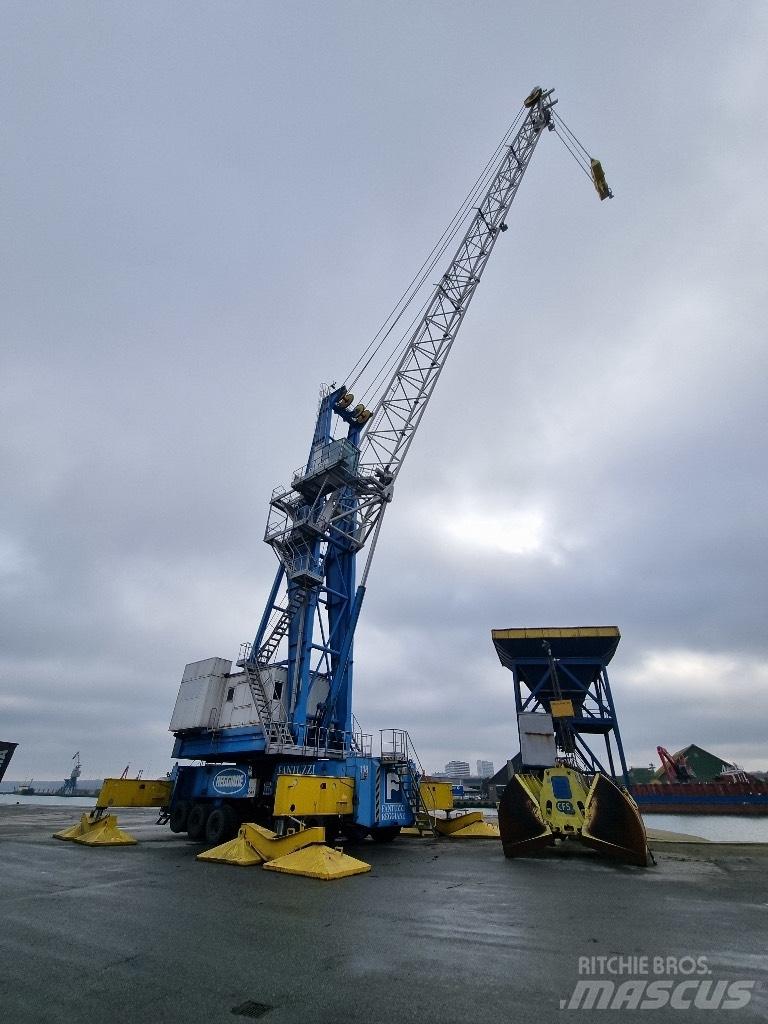 Fantuzzi MHC130 Harbor cranes