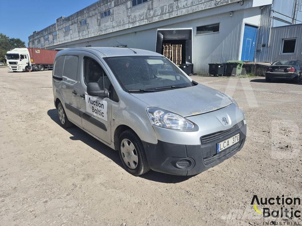 Peugeot Partner Panel vans