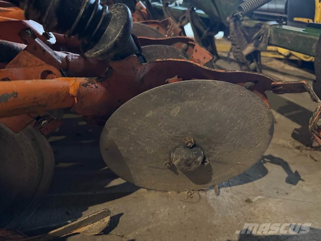 Amazone AD P 402 Drills