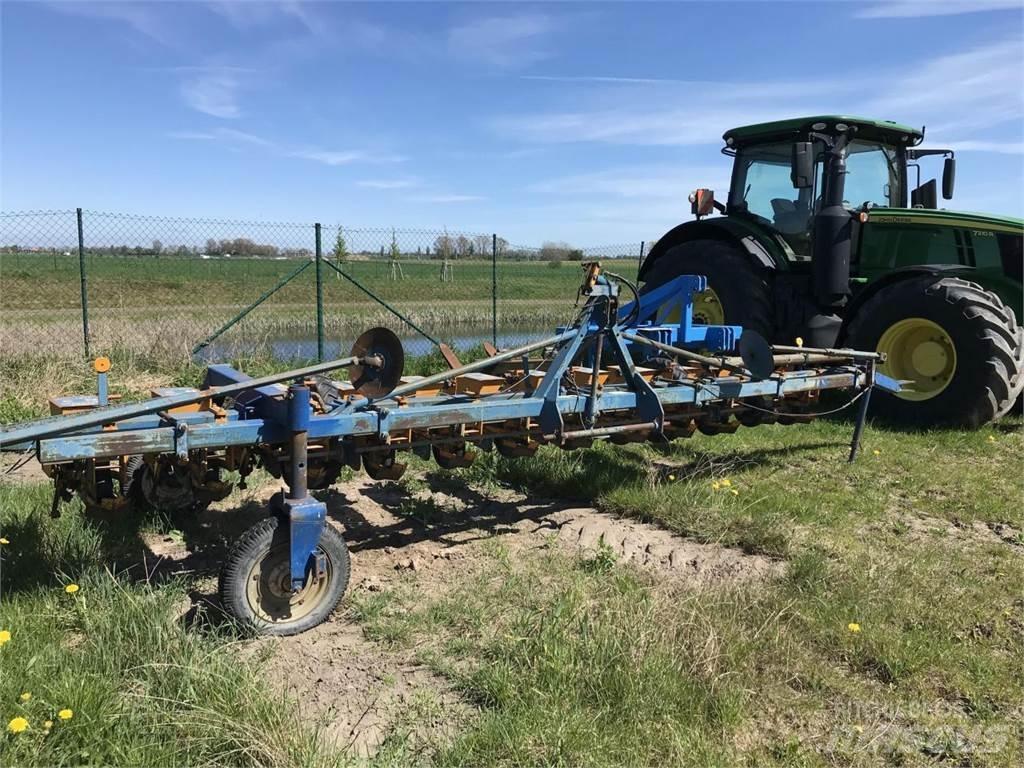 Kleine Uni Corn 3 Drills