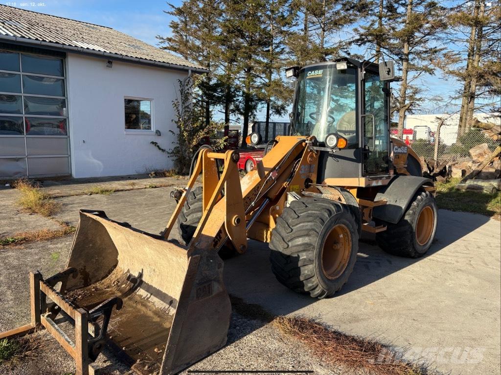 CASE 321 E Wheel loaders