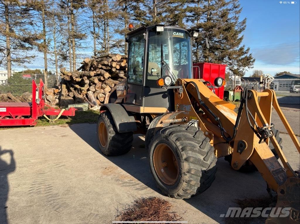 CASE 321 E Wheel loaders