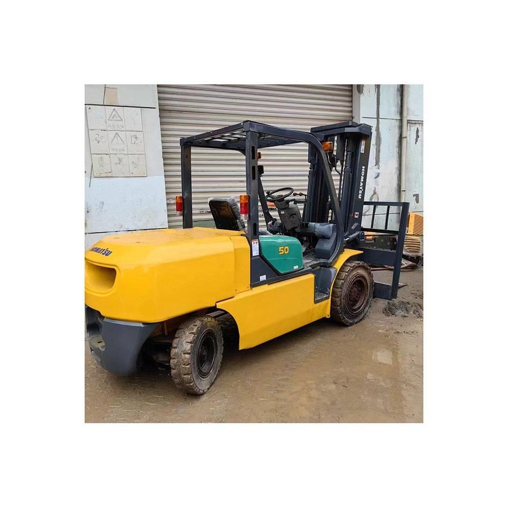 Komatsu FD 50-6 Diesel trucks