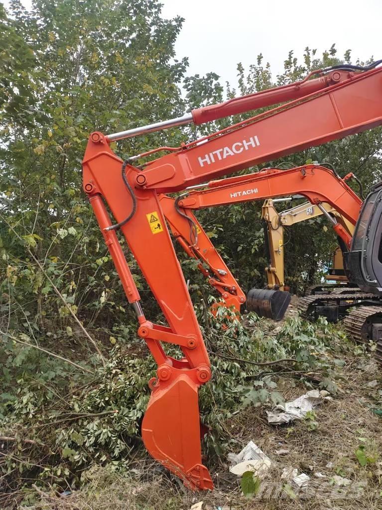 Hitachi ZX 70 Midi excavators  7t - 12t