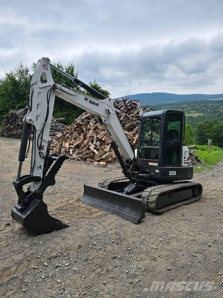 Bobcat E 55 Mini excavators < 7t
