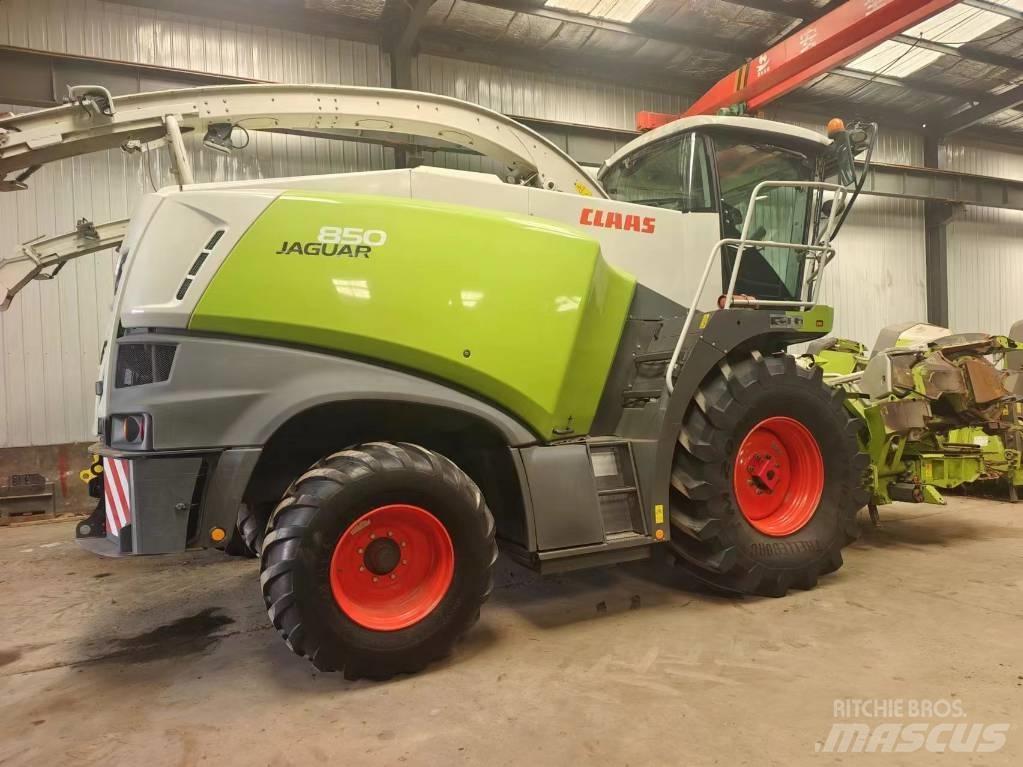 CLAAS Jaguar 850 Self-propelled foragers