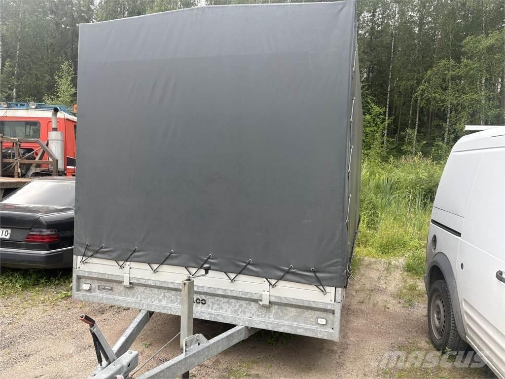 Hulco Medax Tautliner/curtainside trailers