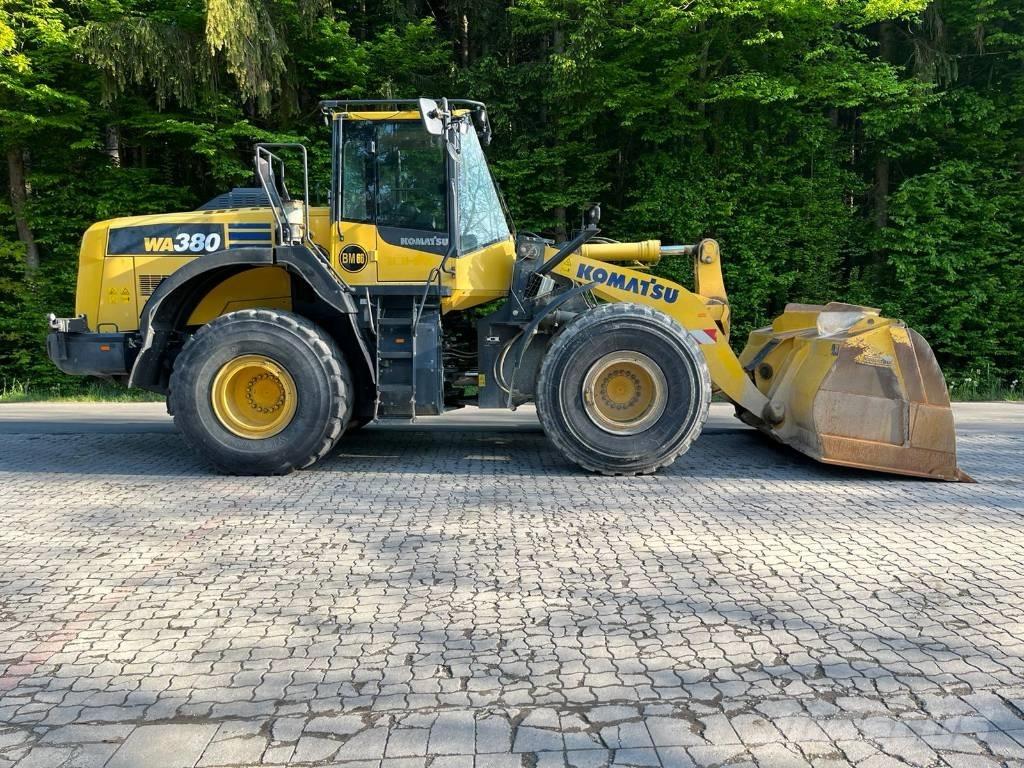 Komatsu WA 380-8 Wheel loaders