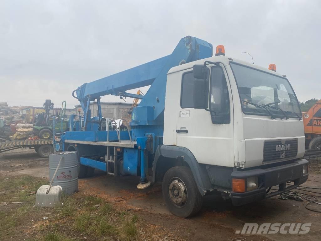 MAN 8.163 Crane trucks