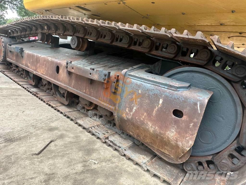 Komatsu PC 450 LC-8 Crawler excavators