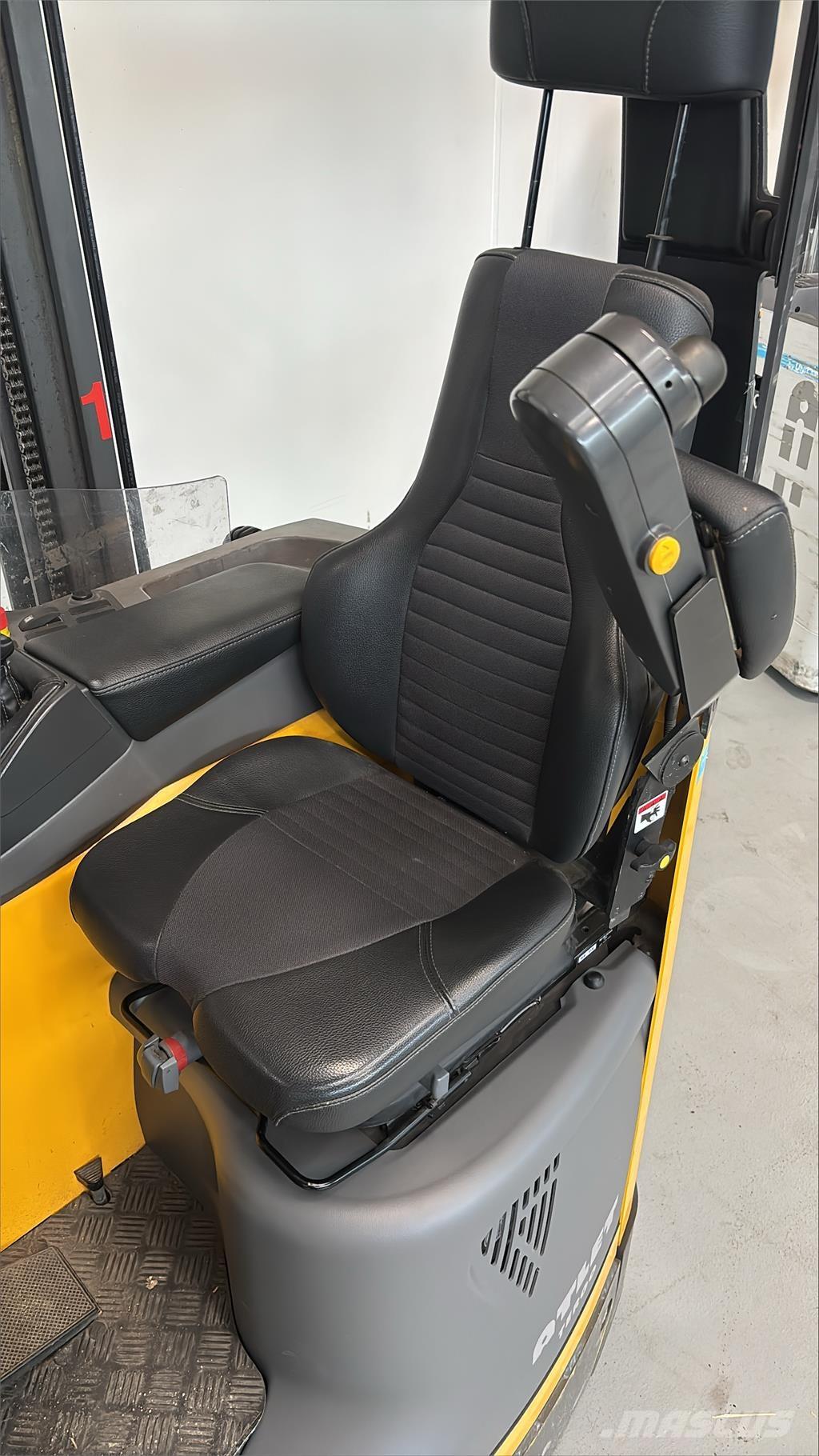 Atlet ULS120 Reach truck