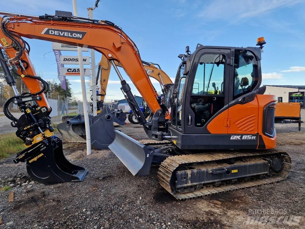 Develon DX 85 R-7 Midi excavators  7t - 12t