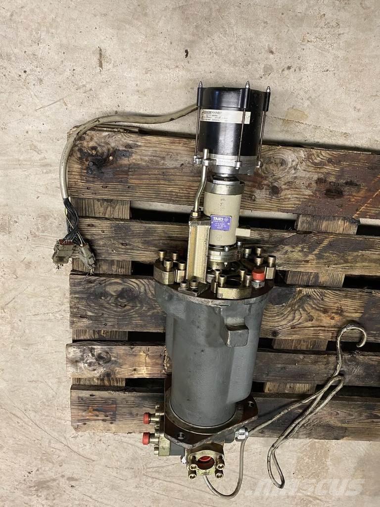 Liebherr A934C Hydraulics