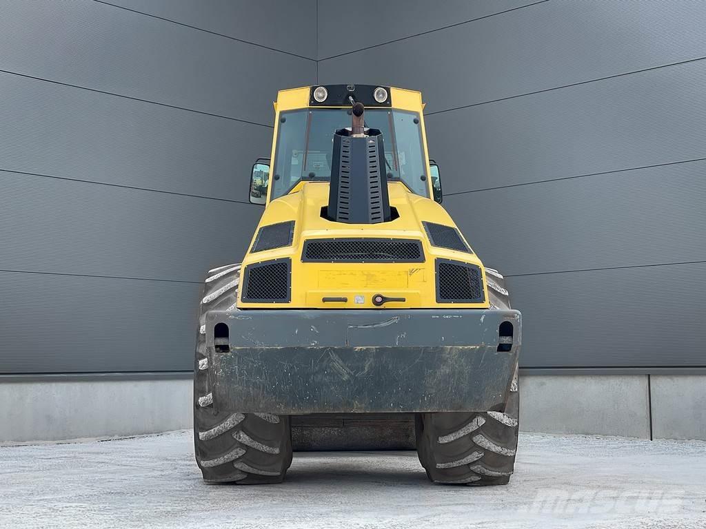 Bomag BW 216 DH-4i Single drum rollers