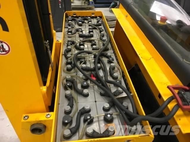 Jungheinrich ETV 214 Reach truck