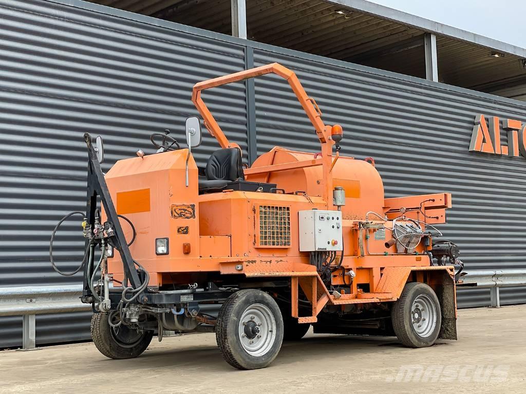  GRÜN BSM 1200-4R Bitumen sprayers